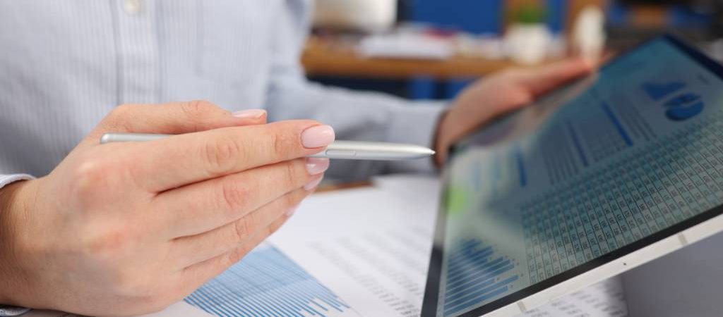 Indicadores financeiros: monitorando a saúde do seu negócio - Wcorp Coworking